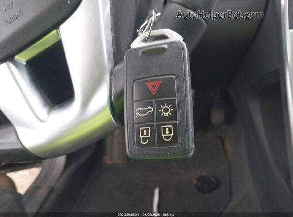 YV140MTLXH2437450 2017 VOLVO S60 Black 