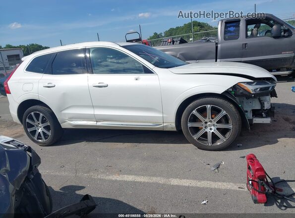 YV4102DL0L1559032 2020 VOLVO XC60 White Vista interior de 360 grados