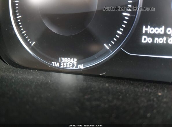 YV4102KK2H1163413 2017 VOLVO XC90 White 