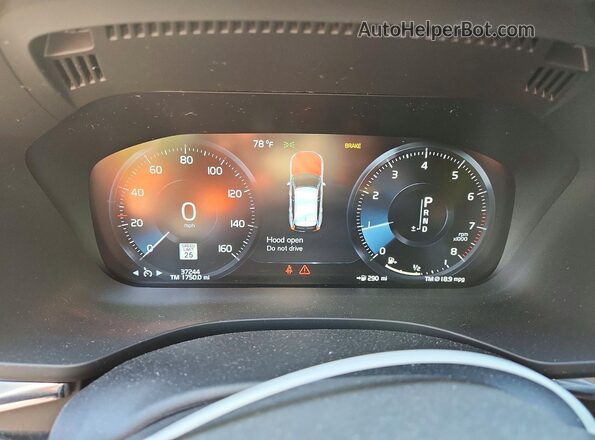 YV4102RK2M1741963 2021 VOLVO XC60 White 