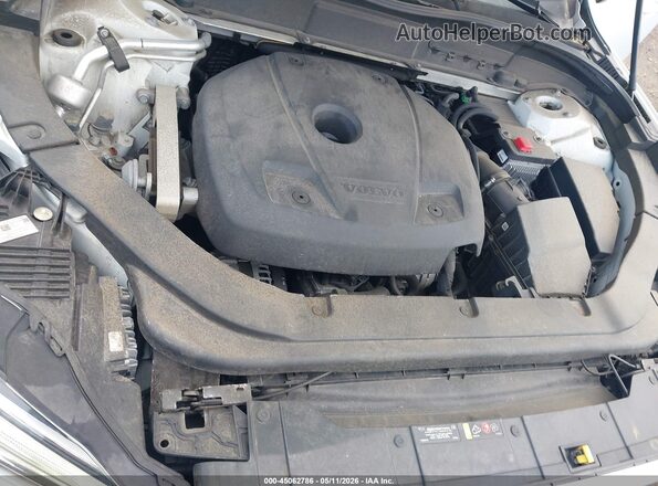 YV4102RK3L1428645 2020 VOLVO XC60 White უკანა ხედი