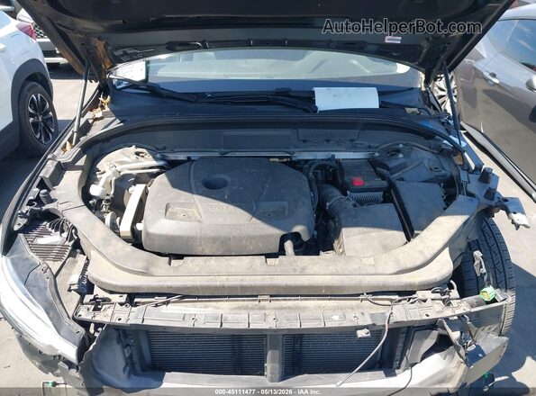 YV4102RK7J1081754 2018 VOLVO XC60 Black Widok z tyłu