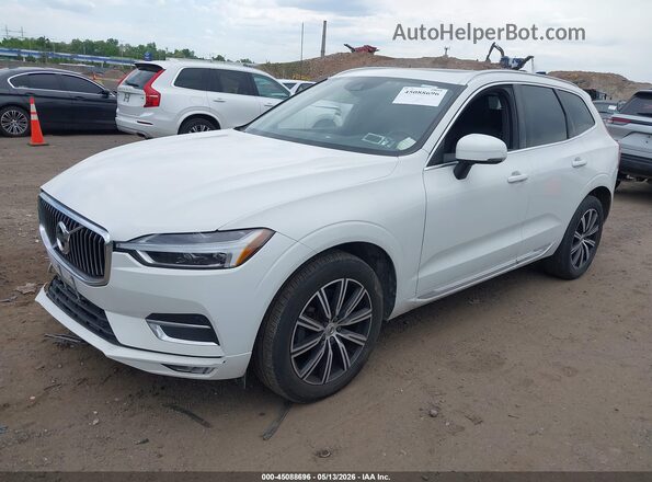 YV4102RL0L1550193 2020 VOLVO XC60 White წინა მარცხენა ხედი სამი მეოთხედიდან