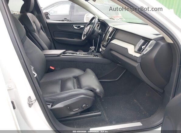 YV4102RL0L1550193 2020 VOLVO XC60 White წინა სალონის ხედი
