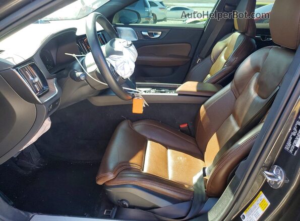 YV4102WK7N2092595 2022 VOLVO V60 Серый Вид салона спереди
