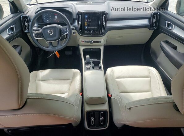YV4162UK0N2652345 2022 VOLVO XC40 Черный 