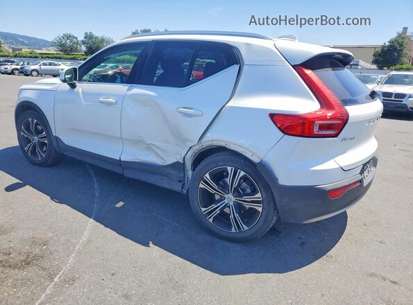 YV4162UL2M2565618 2021 VOLVO XC40 White Հետևի ձախ
