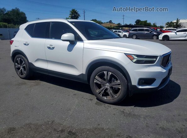 YV4162UL2M2565618 2021 VOLVO XC40 White Առջևի աջ