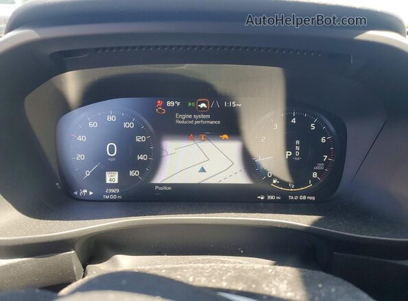 YV4162UL2M2565618 2021 VOLVO XC40 White Սարքավորումների վահանակի տեսք