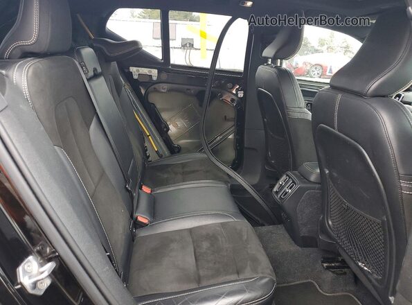 YV4162UM6M2499017 2021 VOLVO XC40 Black უკანა სალონის ხედი