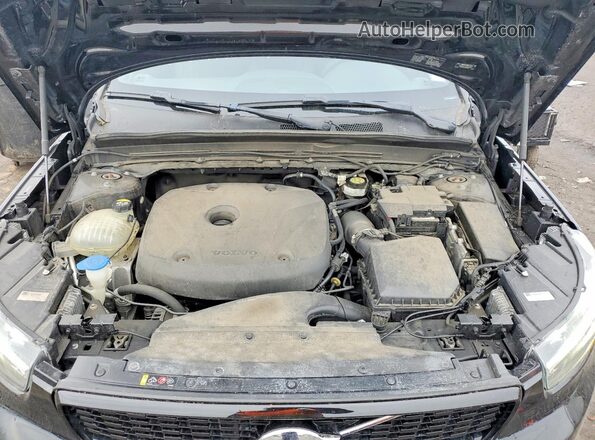 YV4162UM6M2499017 2021 VOLVO XC40 Black ძრავის განყოფილების ხედი