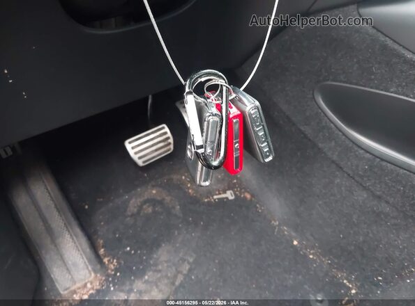YV4162UM8L2264830 2020 VOLVO XC40 Red Vista del salpicadero