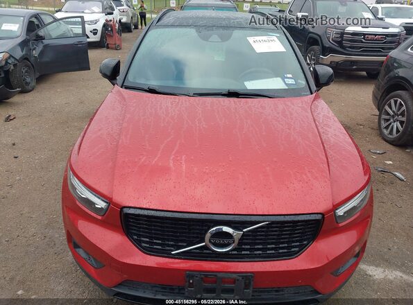 YV4162UM8L2264830 2020 VOLVO XC40 Red Vista frontal