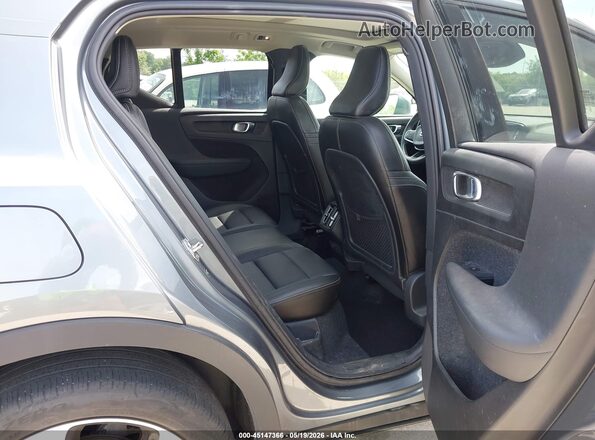 YV4162XZ9K2012431 2019 VOLVO XC40 Gray Вид наклейки з VIN-кодом