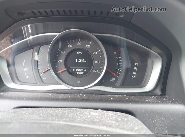YV440MDJXH2076480 2017 VOLVO XC60 White უკანა სავარძლების ხედი