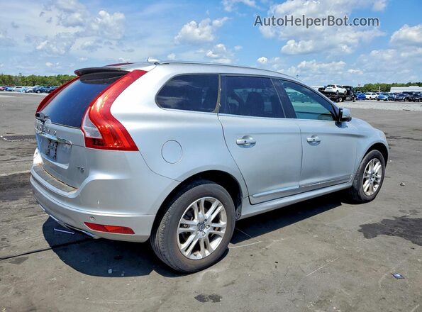YV440MDK5G2790718 2016 VOLVO XC60 Silver Trasero derecho