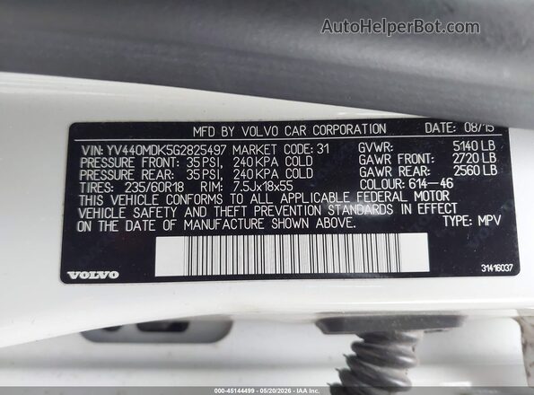 YV440MDK5G2825497 2016 VOLVO XC60 White Widok komory silnika