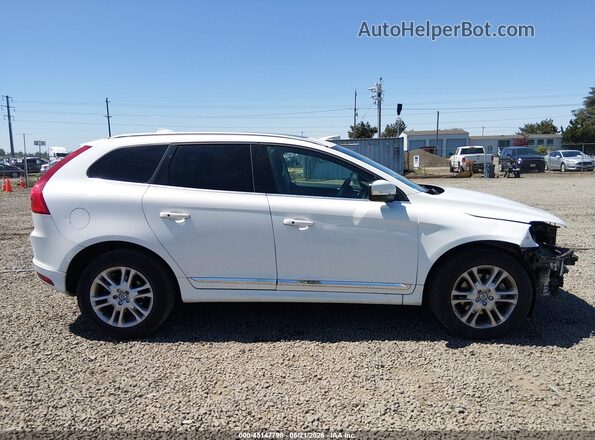 YV440MDM4G2921199 2016 VOLVO XC60 White Vista interior de 360 grados