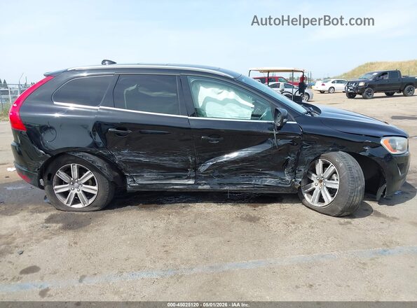 YV440MDU7H2009927 2017 VOLVO XC60 Black Widok z przodu