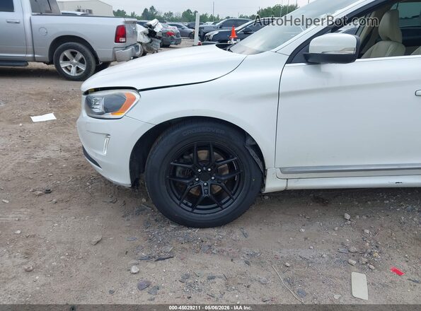 YV440MDU7H2176630 2017 VOLVO XC60 White Vista frontal