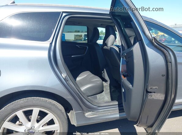 YV440MRU3H2018665 2017 VOLVO XC60 Gray Вид наклейки з VIN-кодом