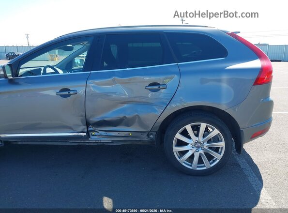 YV440MRU3H2018665 2017 VOLVO XC60 Gray Вид спереду