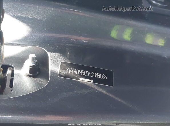 YV440MRU3H2018665 2017 VOLVO XC60 Gray Вид підкапотного простору