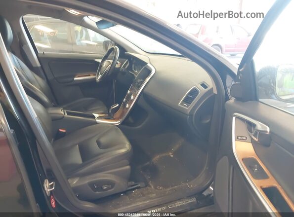 YV440MRU6H2080464 2017 VOLVO XC60 Black Widok wnętrza z przodu