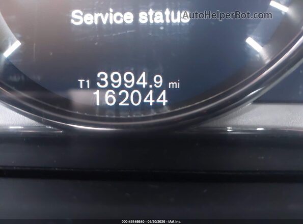 YV440MWK5J2054897 2018 VOLVO V60 CROSS COUNTRY Black Rear interior view