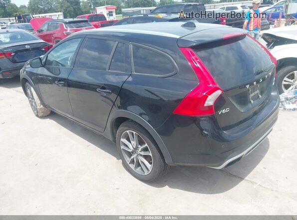 YV440MWK8H1040332 2017 VOLVO V60 CROSS COUNTRY Black Rear left