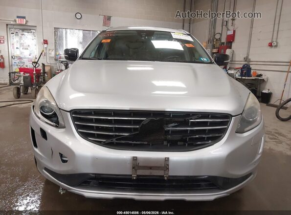 YV449MRRXH2000729 2017 VOLVO XC60 Silver 
