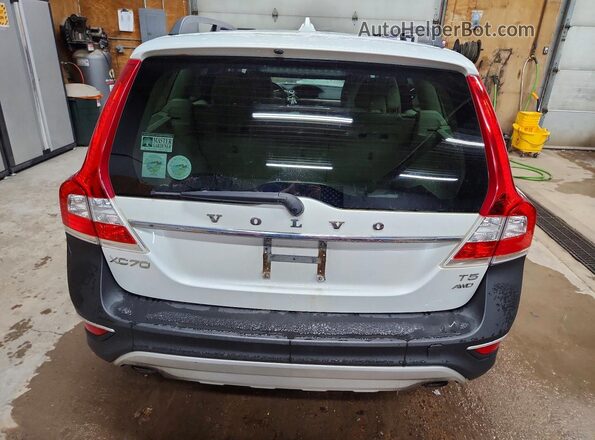 YV4612NK9G1246141 2016 VOLVO XC70 White 