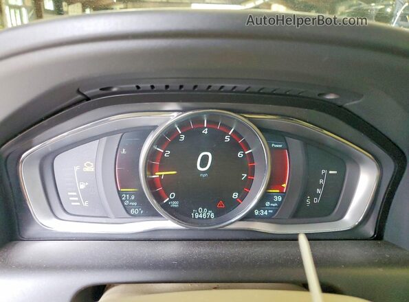 YV4612RK7G2839579 2016 VOLVO XC60 Black Widok zestawu wskaźników