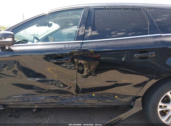 YV4612RKXG2837681 2016 VOLVO XC60 Черный Вид спереди