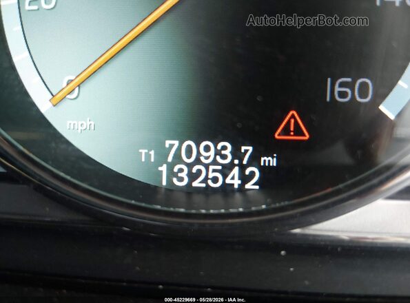 YV4612RKXG2837681 2016 VOLVO XC60 Черный 