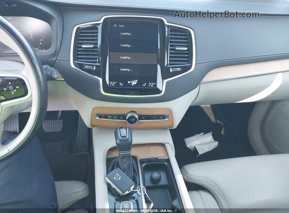 YV4A221L7L1624344 2020 VOLVO XC90 White Вид панелі приладів