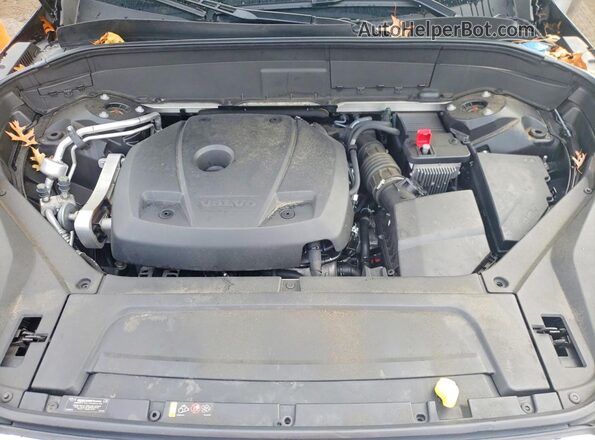 YV4A22PK3M1718205 2021 VOLVO XC90 Black Սալոնի հետևի տեսք