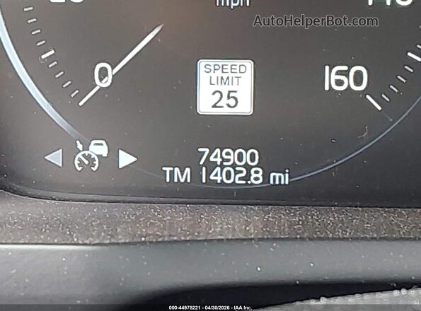 YV4A22PK7J1388726 2018 VOLVO XC90 Gray 