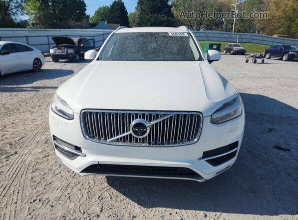 YV4A22PL1G1034542 2016 VOLVO XC90 White Widok z przodu