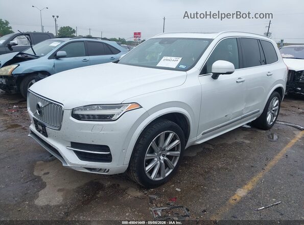 YV4A22PL1H1125943 2017 VOLVO XC90 White Передня ліва чверть