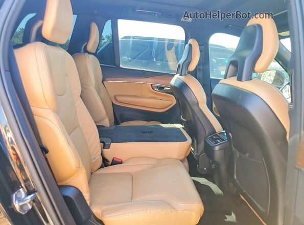 YV4A22PL2H1106687 2017 VOLVO XC90 Черный Вид задней части салона