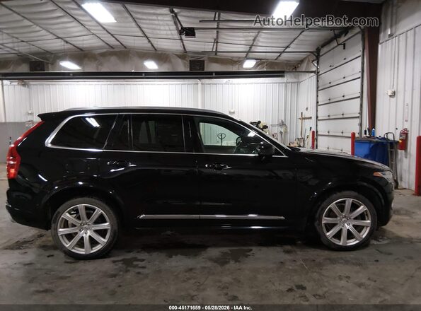 YV4A22PL2H1172687 2017 VOLVO XC90 Black Rear interior view