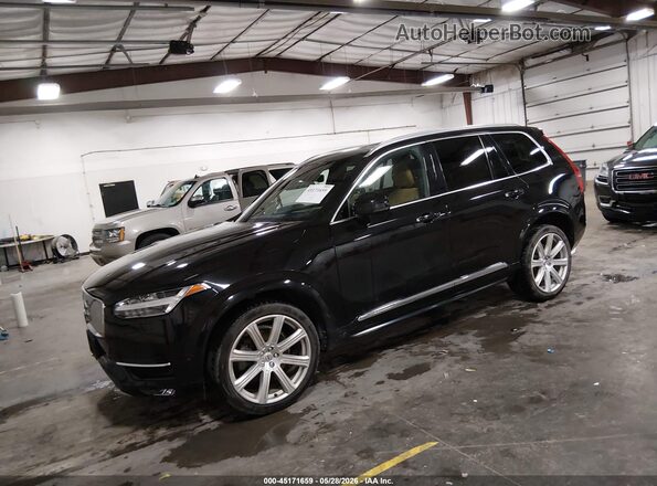 YV4A22PL2H1172687 2017 VOLVO XC90 Black Front left