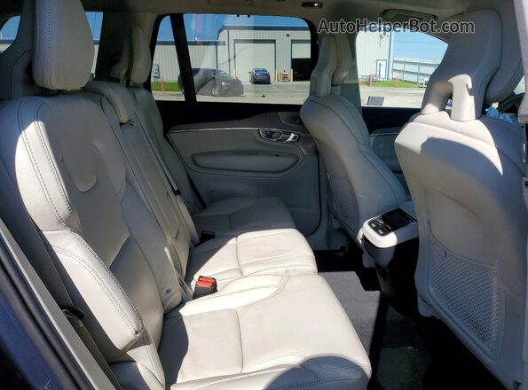 YV4A22PL5N1798407 2022 VOLVO XC90 Blue Vista interior trasera