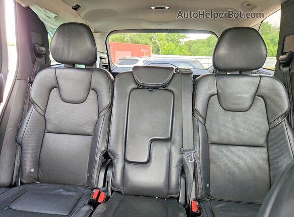 YV4A22PL8H1132288 2017 VOLVO XC90 Silver 