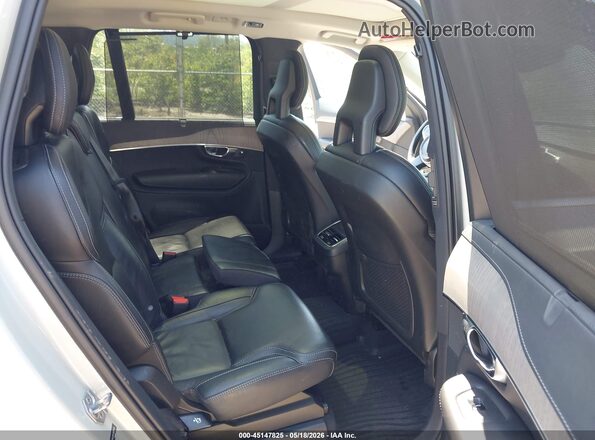 YV4A22PL8M1741424 2021 VOLVO XC90 Silver 