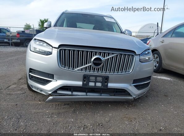 YV4A22PLXK1466488 2019 VOLVO XC90 Silver Вид спереду