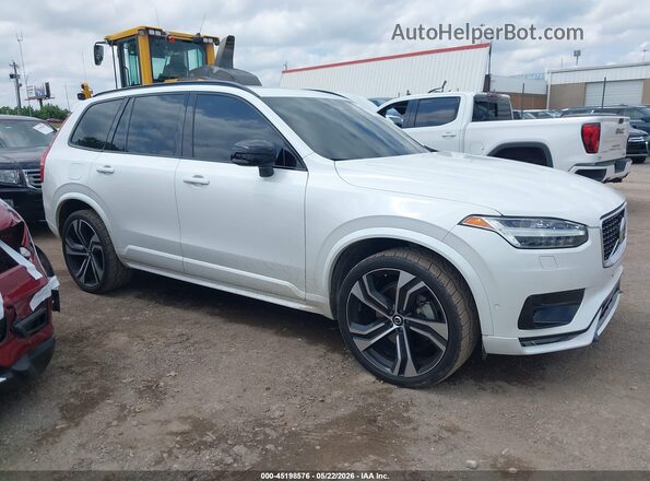 YV4A22PM9L1620280 2020 VOLVO XC90 White Widok wnętrza z tyłu