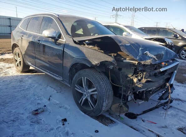 YV4A22RM7J1025826 2018 VOLVO XC60 Черный Передняя правая четверть
