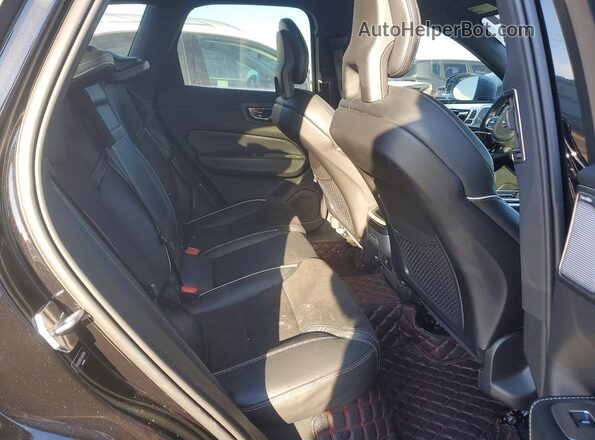YV4A22RM7J1025826 2018 VOLVO XC60 Черный Вид задних сидений